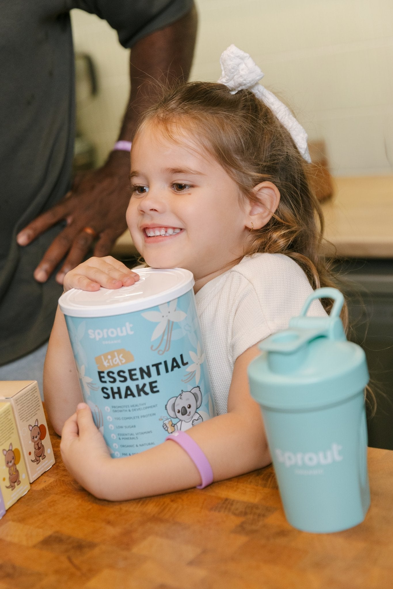 Essential Shake Vanilla (800g Berdie) + Shaker Bundle | The Milky Box