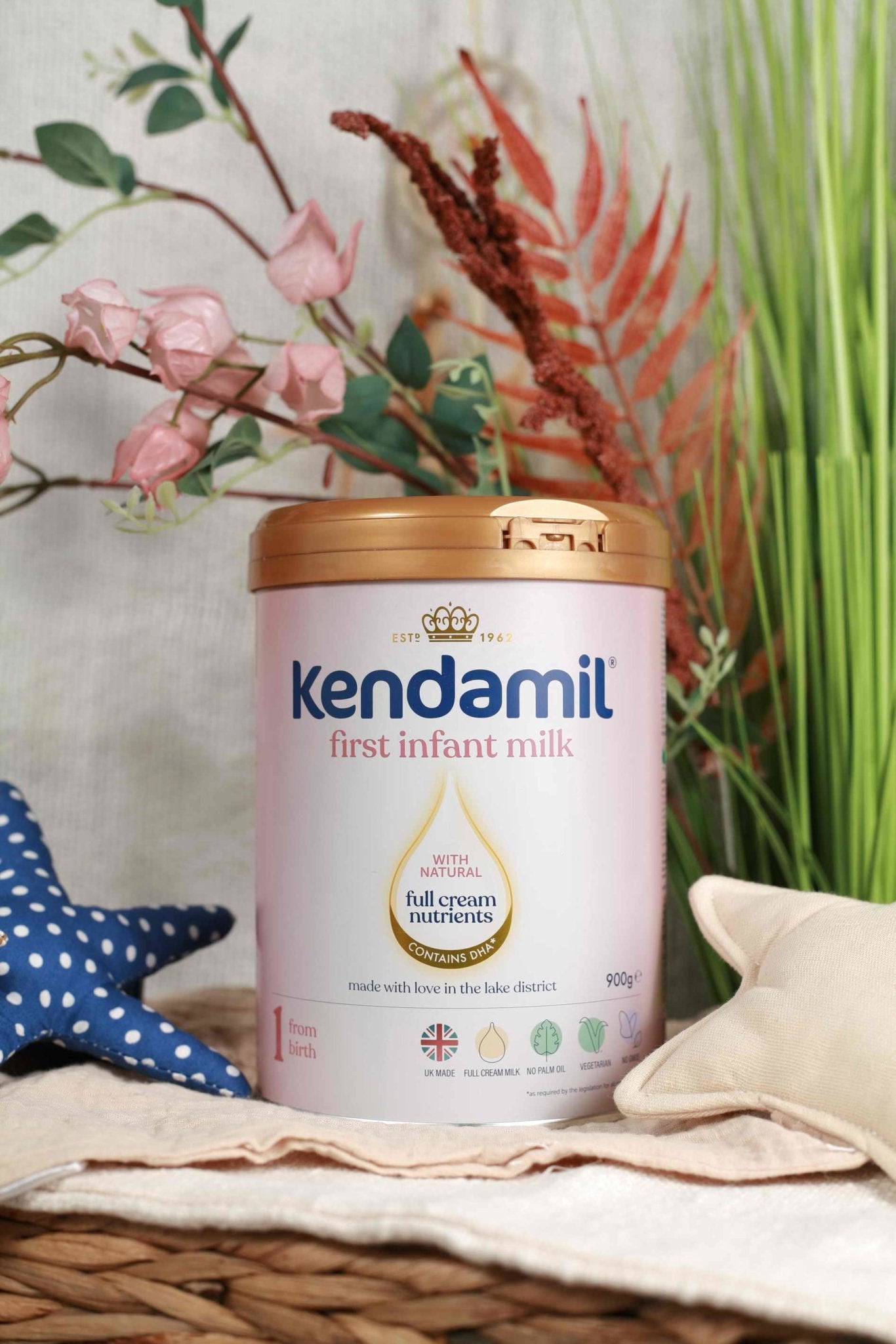 Kendamil Classic Stage 1 (900g) Baby Formula | The Milky Box
